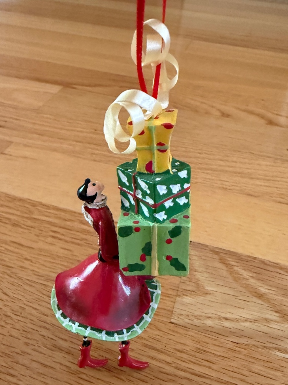 Lollysticks Holiday Shopper Christmas Ornament Kym Bowles Dept 56 - Picture 2 of 10